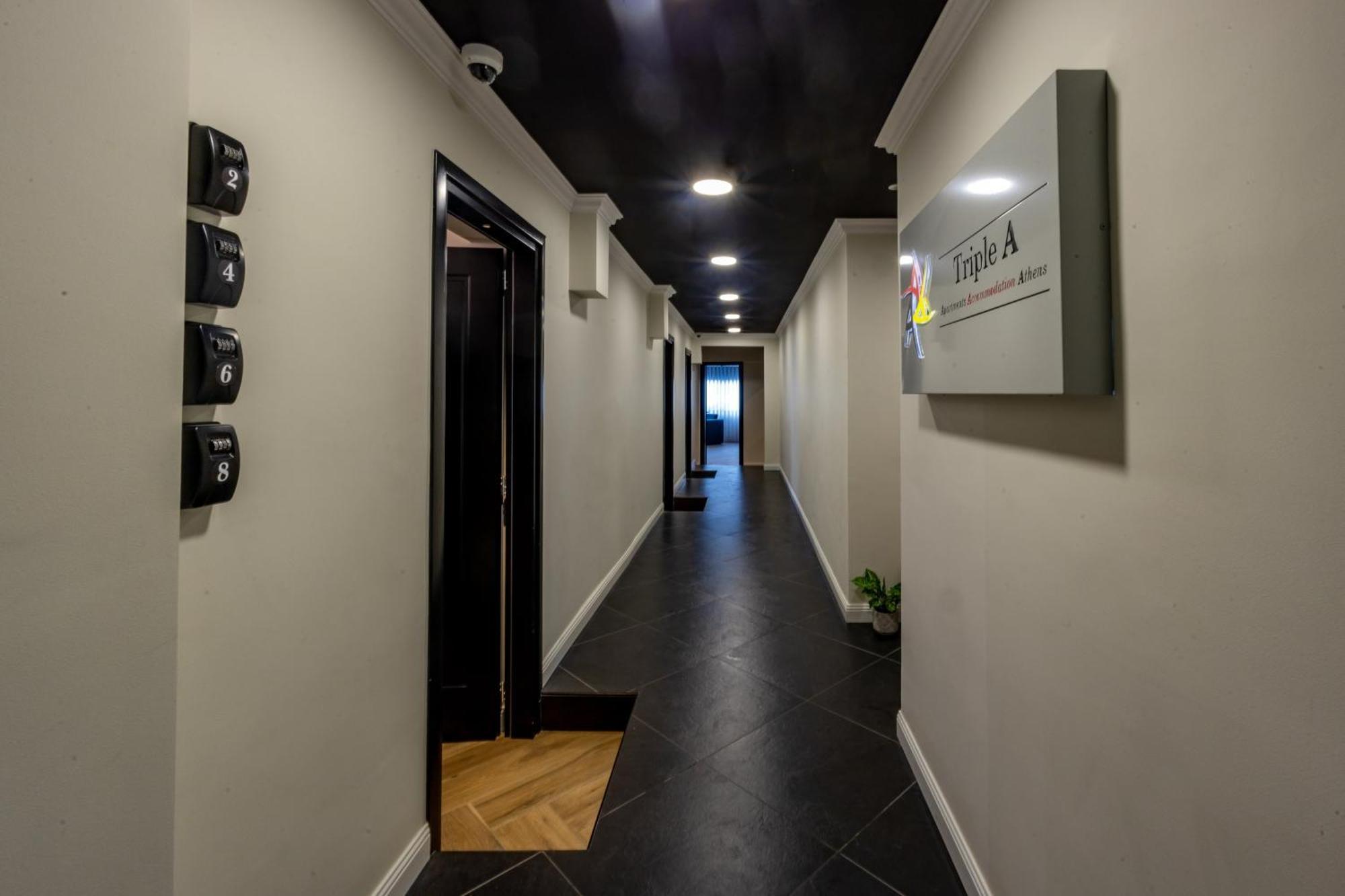Triple A - Chic & Elegant By The Market - Free Parking! Athena Bagian luar foto